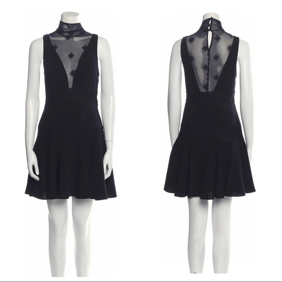 Cinq a Sept Concordia Dress in Black High Neck Lace And Embroidery Detail Sz 4 - Picture 2 of 8